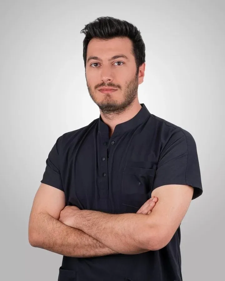 Dr Furkan Başar, Cosmetic Dentist at the dental clinic in Antalya