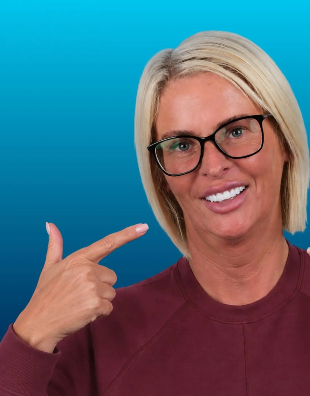 Nicola, UK Smiles patient, smiling after Dental Implants
